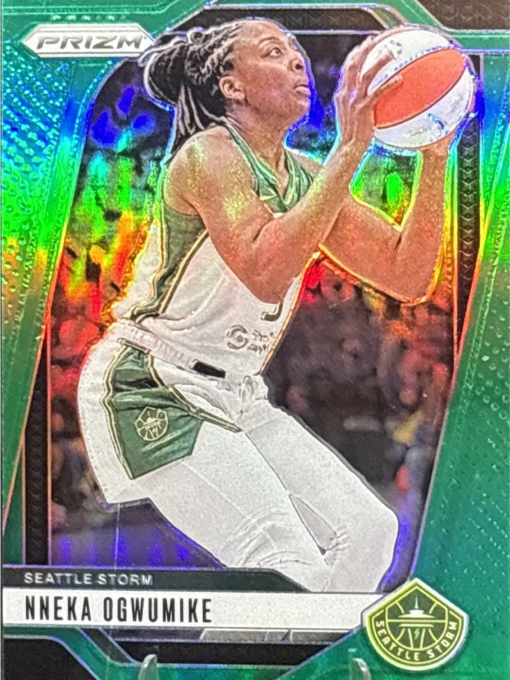 Panini Prizm Nneka Ogwumike Green Prizm White Basketball Trading Card